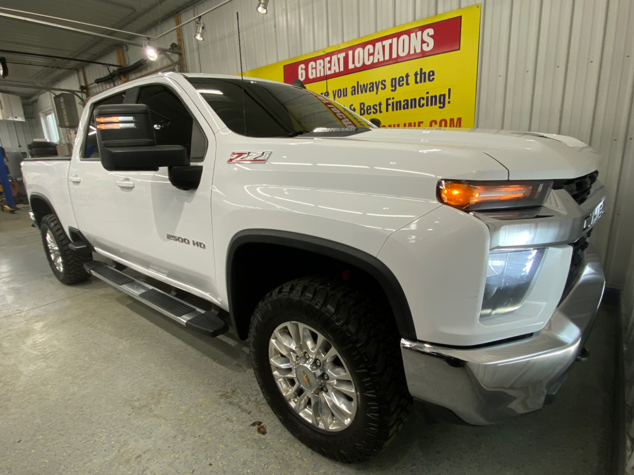 Chevrolet Silverado 2500HD LT Crew Cab Short Box 4WD 2022
