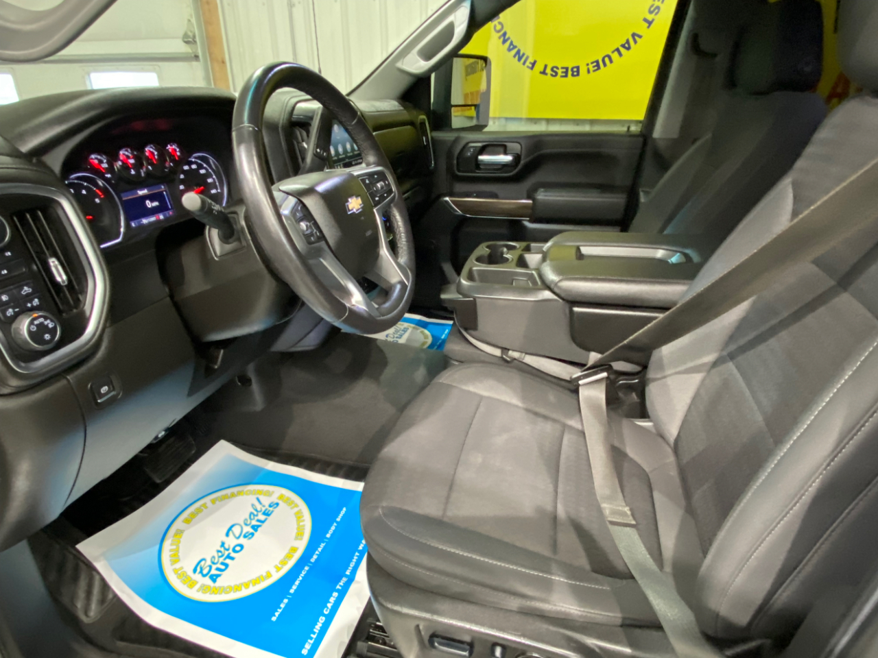 Chevrolet Silverado 2500HD LT Crew Cab Short Box 4WD 2022