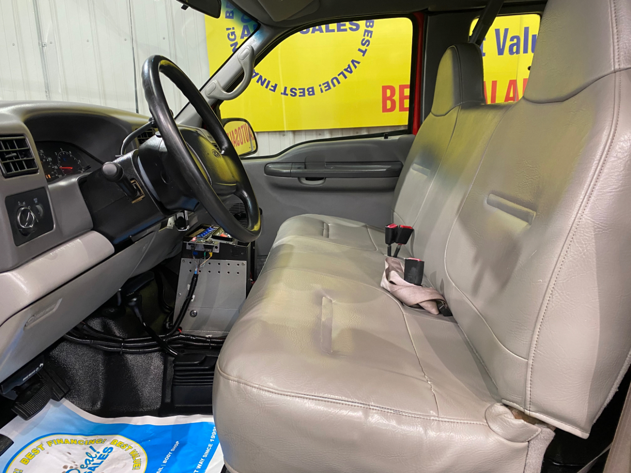 Ford F-350 SD XL SuperCab Short Bed 4WD 2000