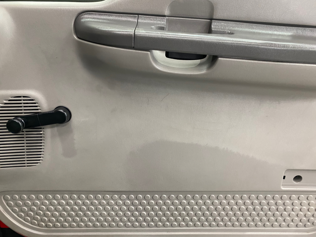 Ford F-350 SD XL SuperCab Short Bed 4WD 2000