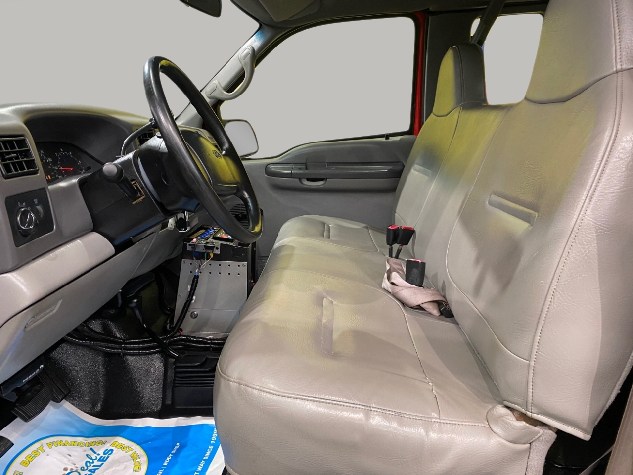 Ford F-350 SD XL SuperCab Short Bed 4WD 2000