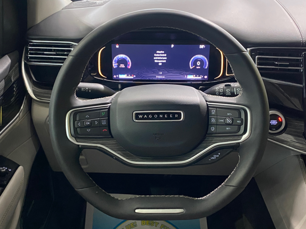 Jeep Wagoneer Series III 4WD 2022