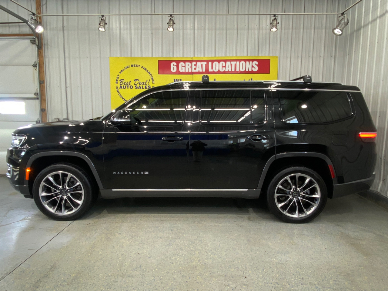 Jeep Wagoneer Series III 4WD 2022