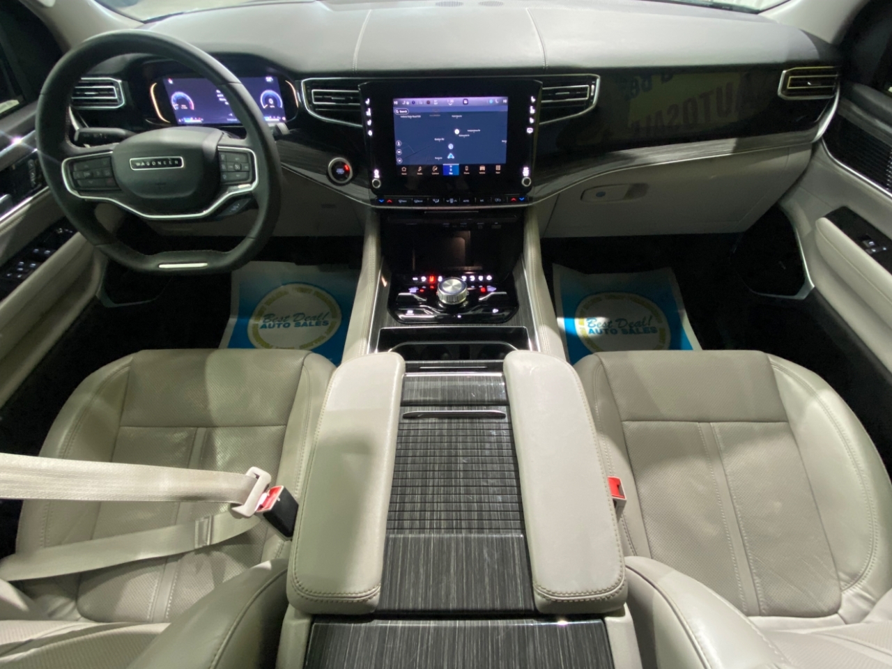 Jeep Wagoneer Series III 4WD 2022