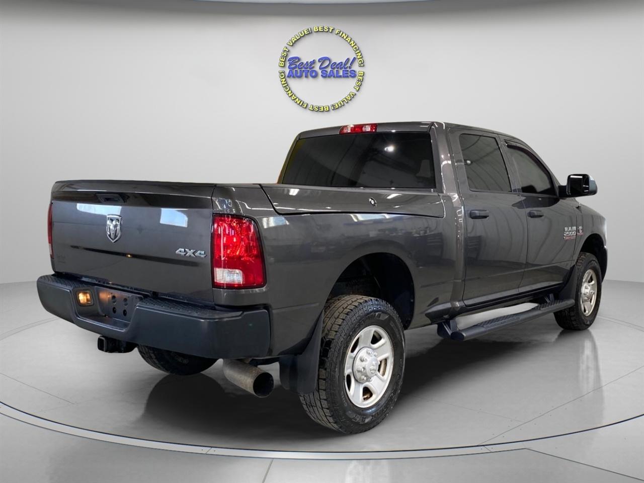 RAM 2500 Tradesman Crew Cab SWB 4WD 2018