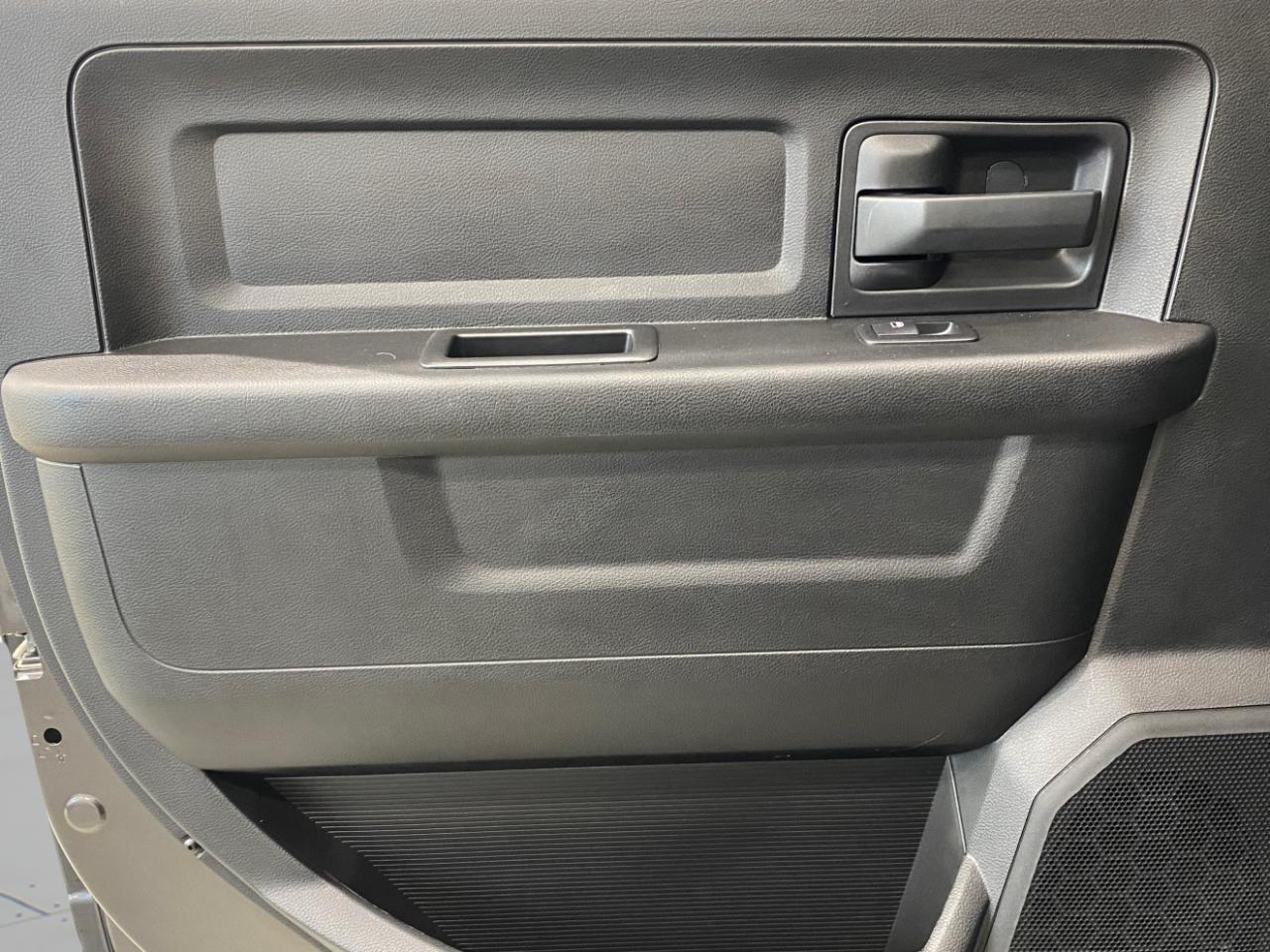 RAM 2500 Tradesman Crew Cab SWB 4WD 2018