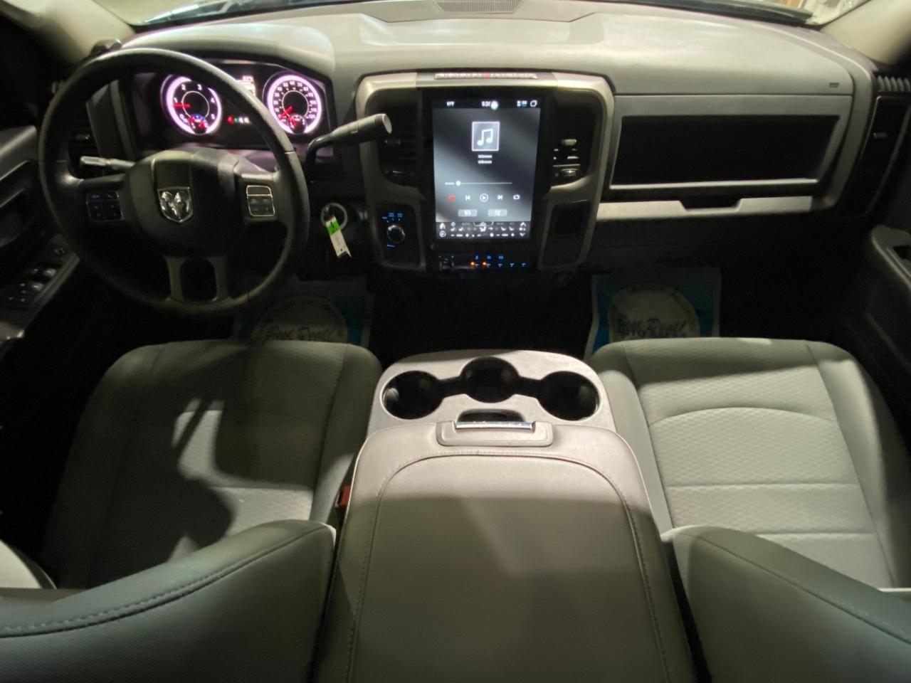 RAM 2500 Tradesman Crew Cab SWB 4WD 2018