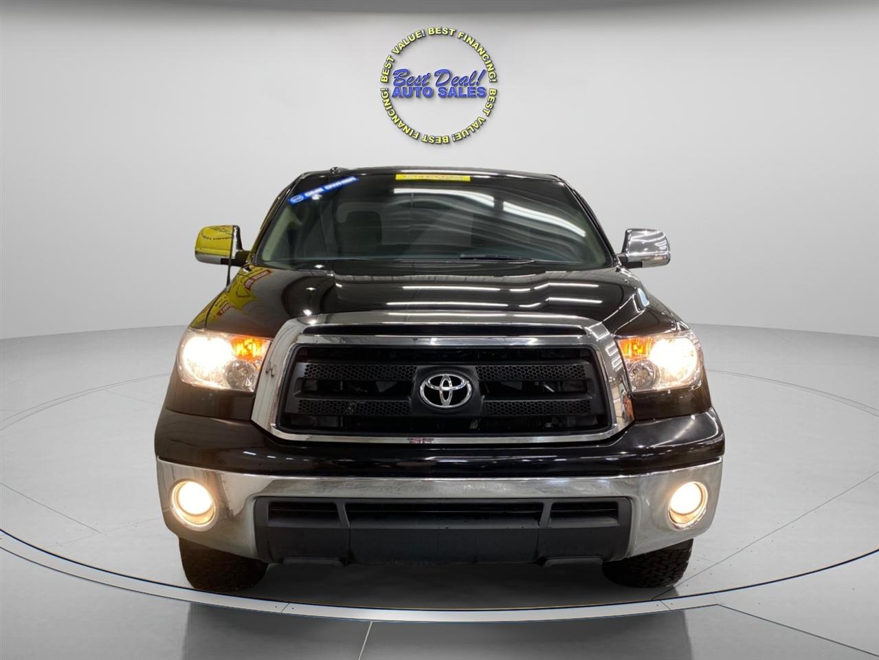 Toyota Tundra Tundra-Grade 5.7L Double Cab 2WD 2013