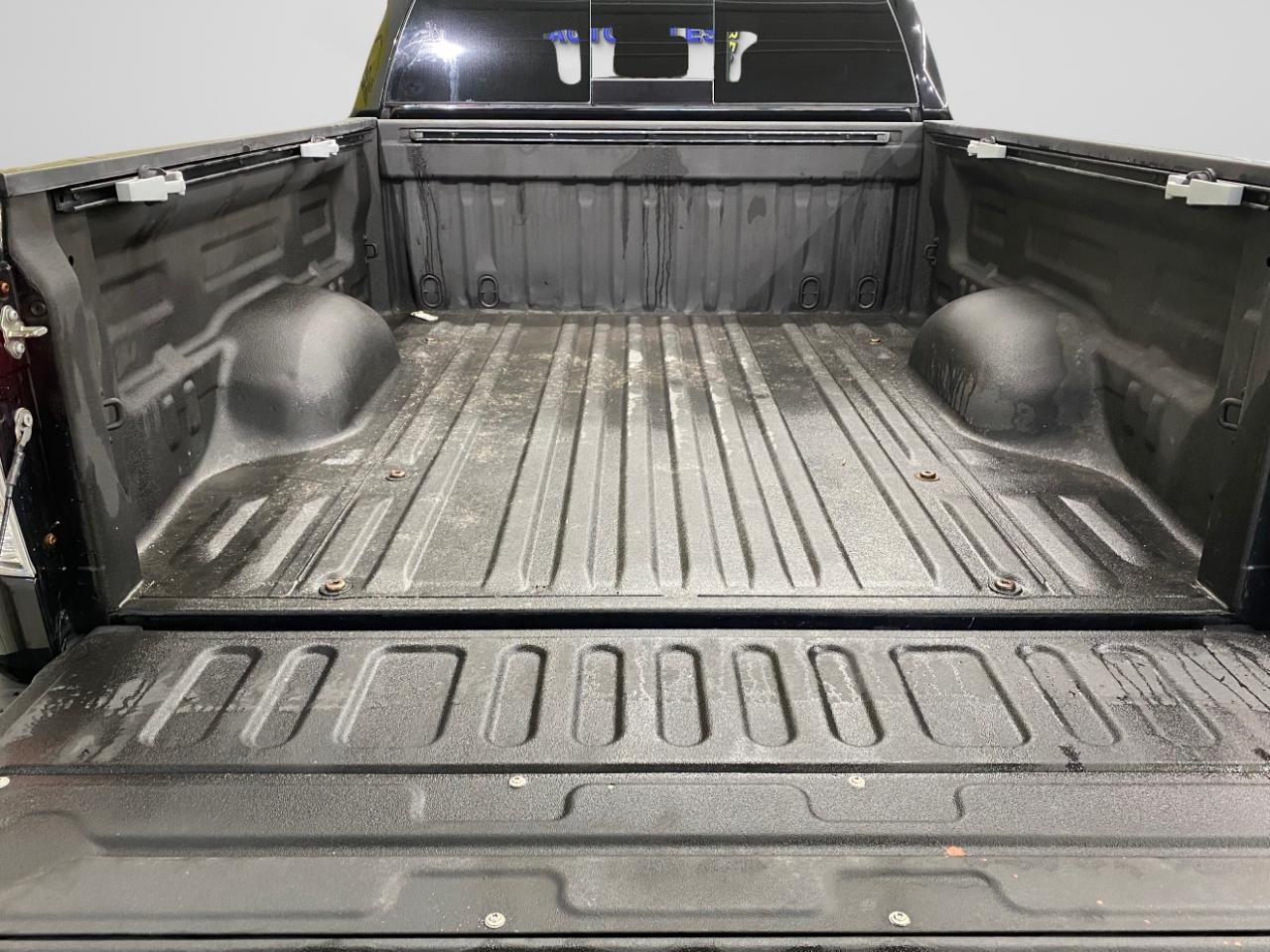 Toyota Tundra Tundra-Grade 5.7L Double Cab 2WD 2013