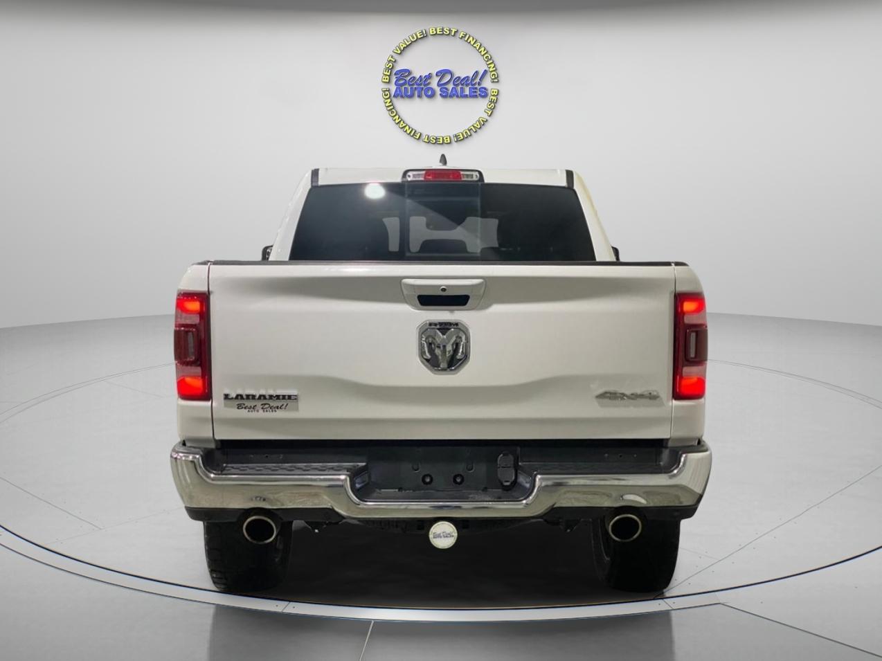 RAM 1500 Laramie Crew Cab SWB 4WD 2023