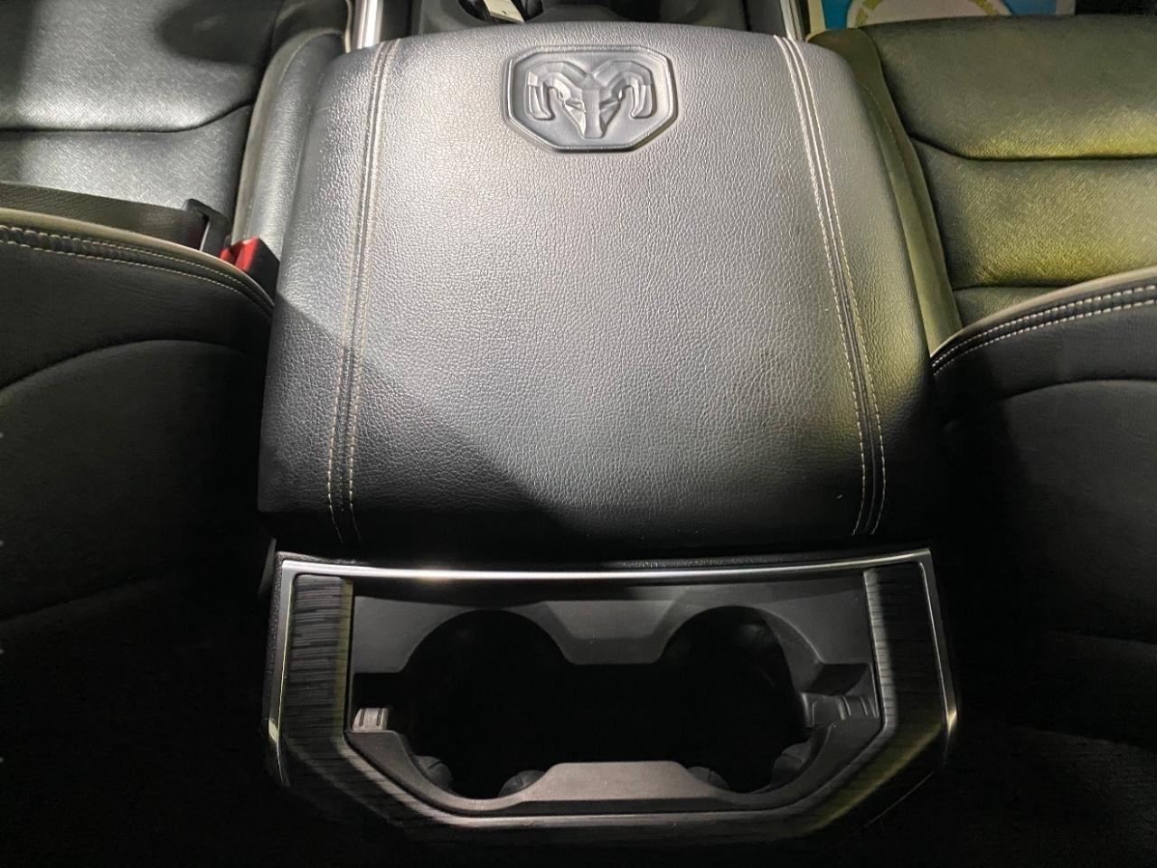 RAM 1500 Laramie Crew Cab SWB 4WD 2023