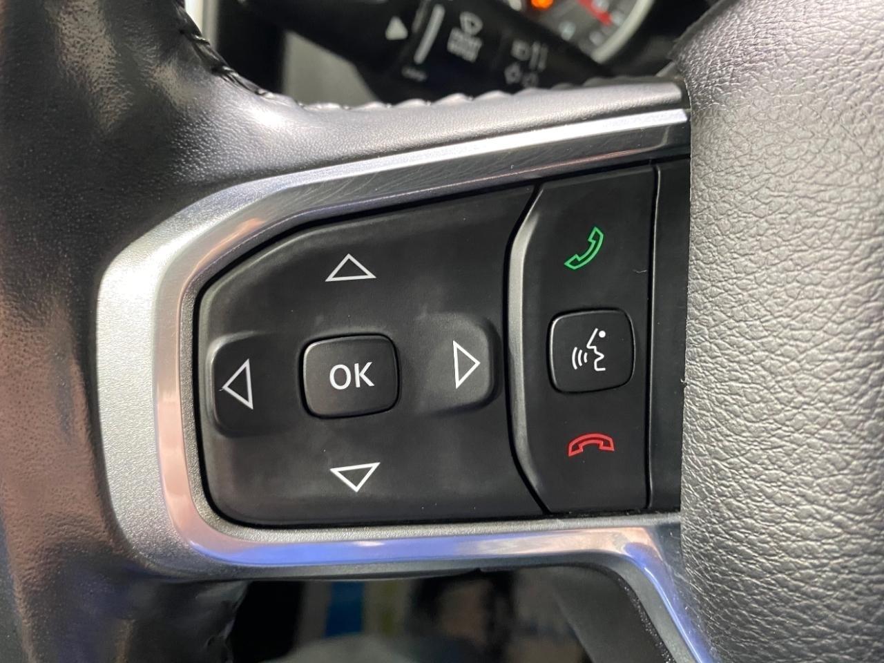 RAM 1500 Laramie Crew Cab SWB 4WD 2023