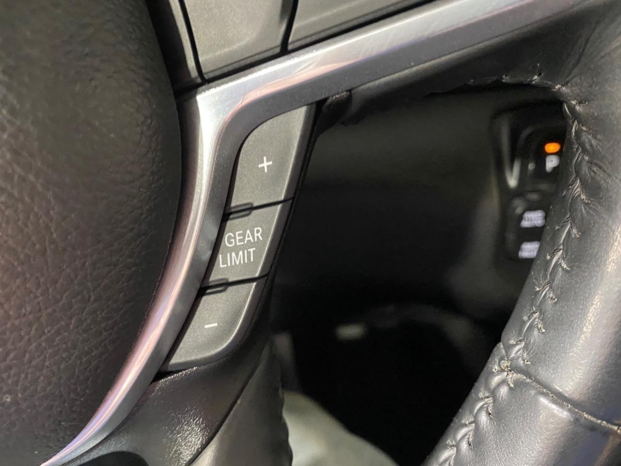 RAM 1500 Laramie Crew Cab SWB 4WD 2023