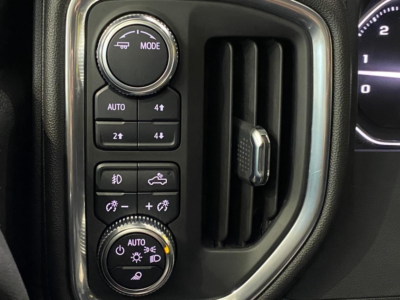 GMC Sierra 1500 Limited Denali Crew Cab 4WD 2022