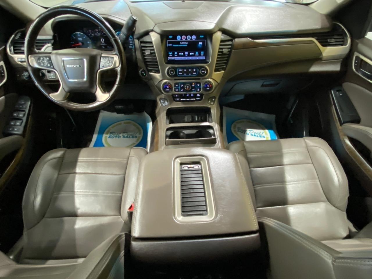 GMC Yukon Denali 4WD 2018