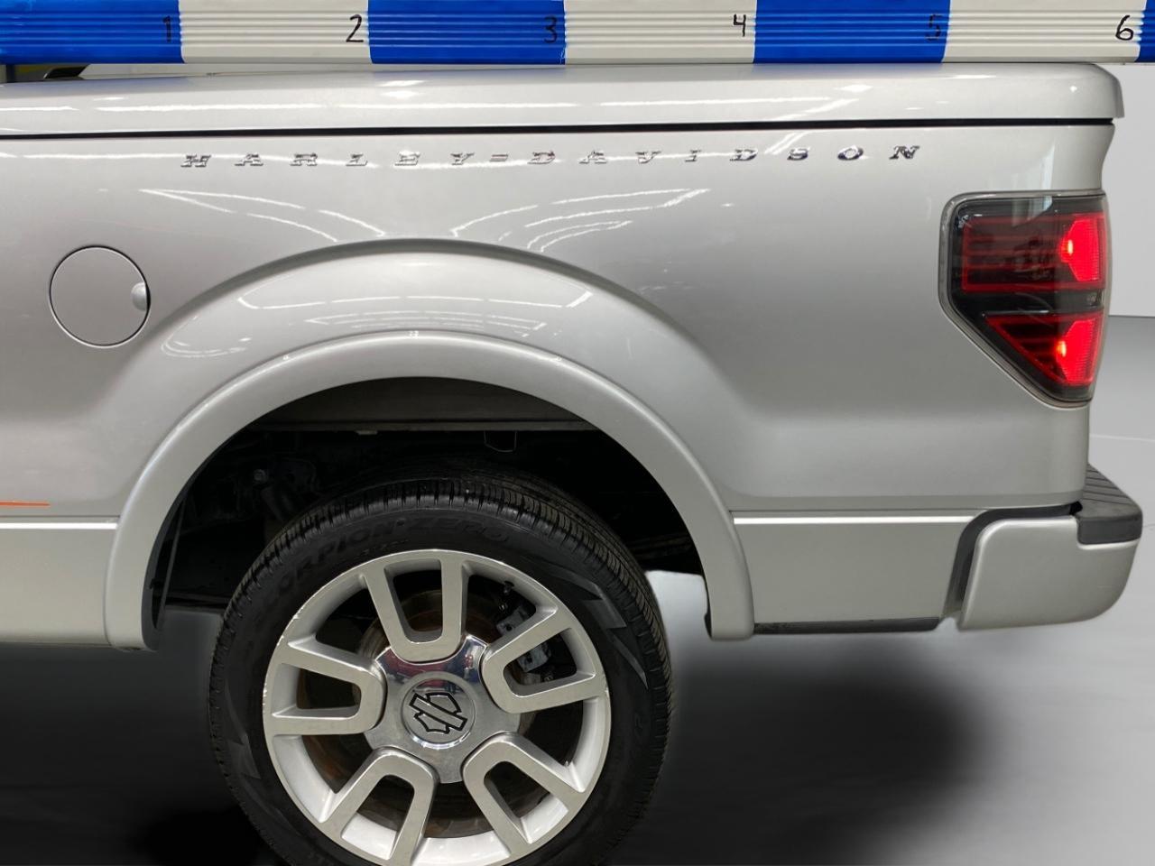 Ford F-150 Harley-Davidson SuperCrew 5.5-ft. Bed 4WD 2011