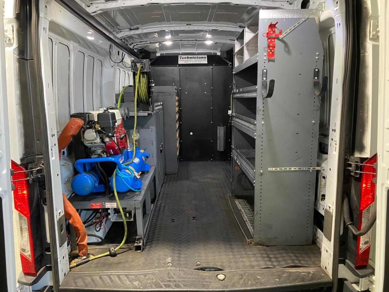 Ford Transit 350 Van Low Roof w/Sliding Pass. 130-in. WB 2020