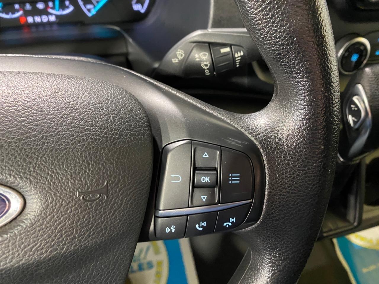 Ford Transit 350 Van Low Roof w/Sliding Pass. 130-in. WB 2020