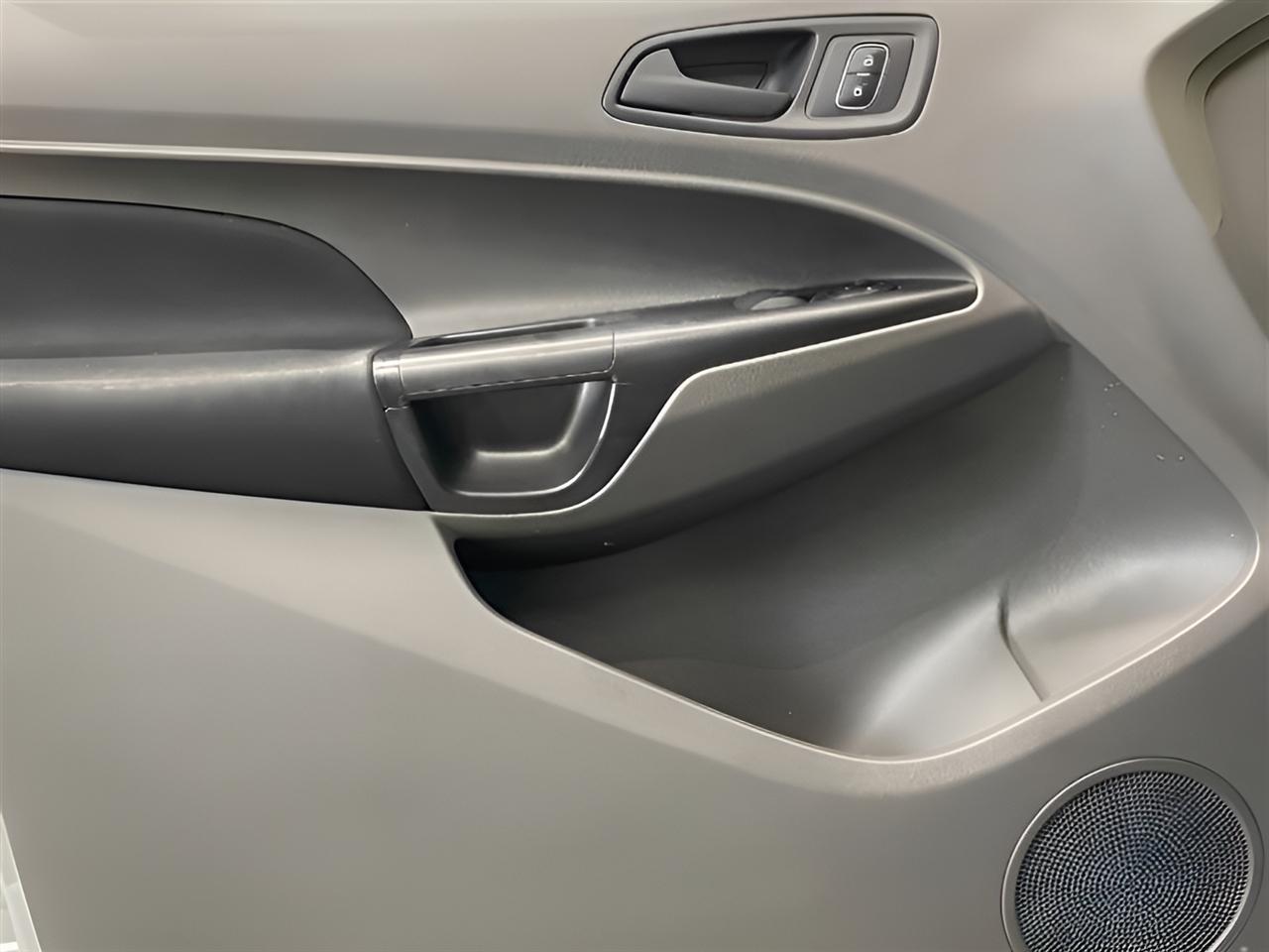 Ford Transit Connect Cargo Van XL LWB w/Rear 180 Degree Door 2020