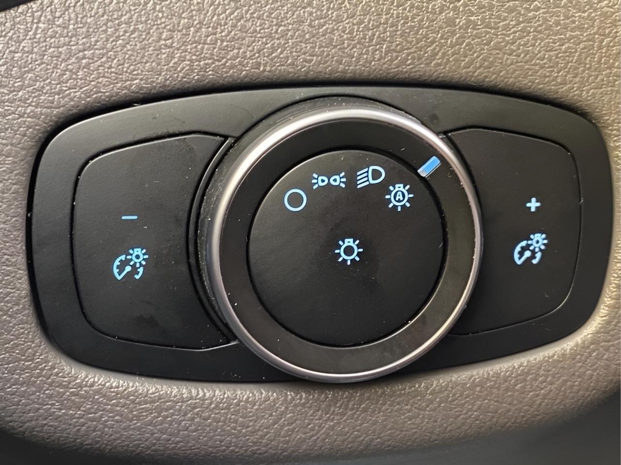 Ford Transit Connect Cargo Van XL LWB w/Rear 180 Degree Door 2020