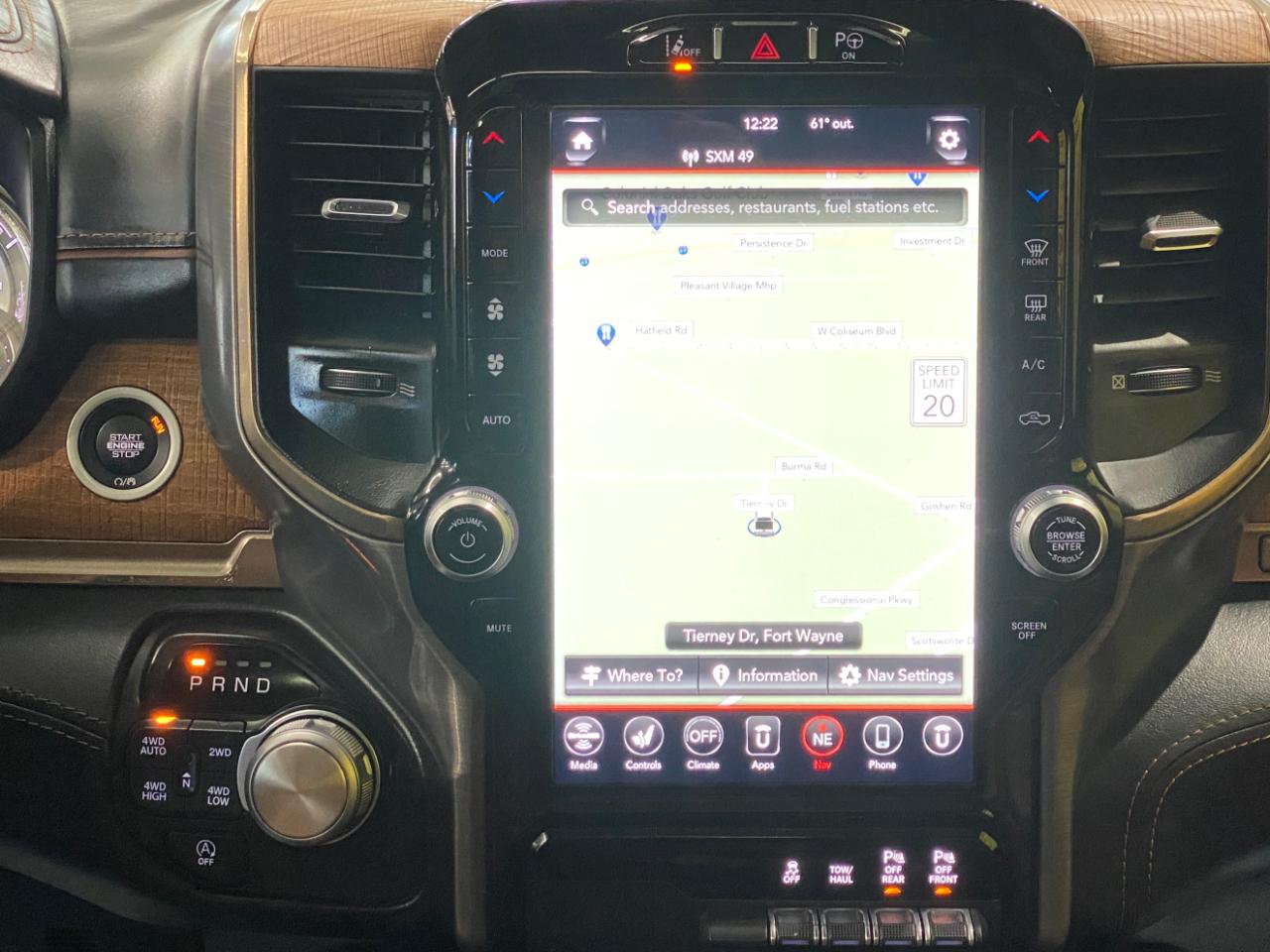 RAM 1500 Longhorn Crew Cab SWB 4WD 2019