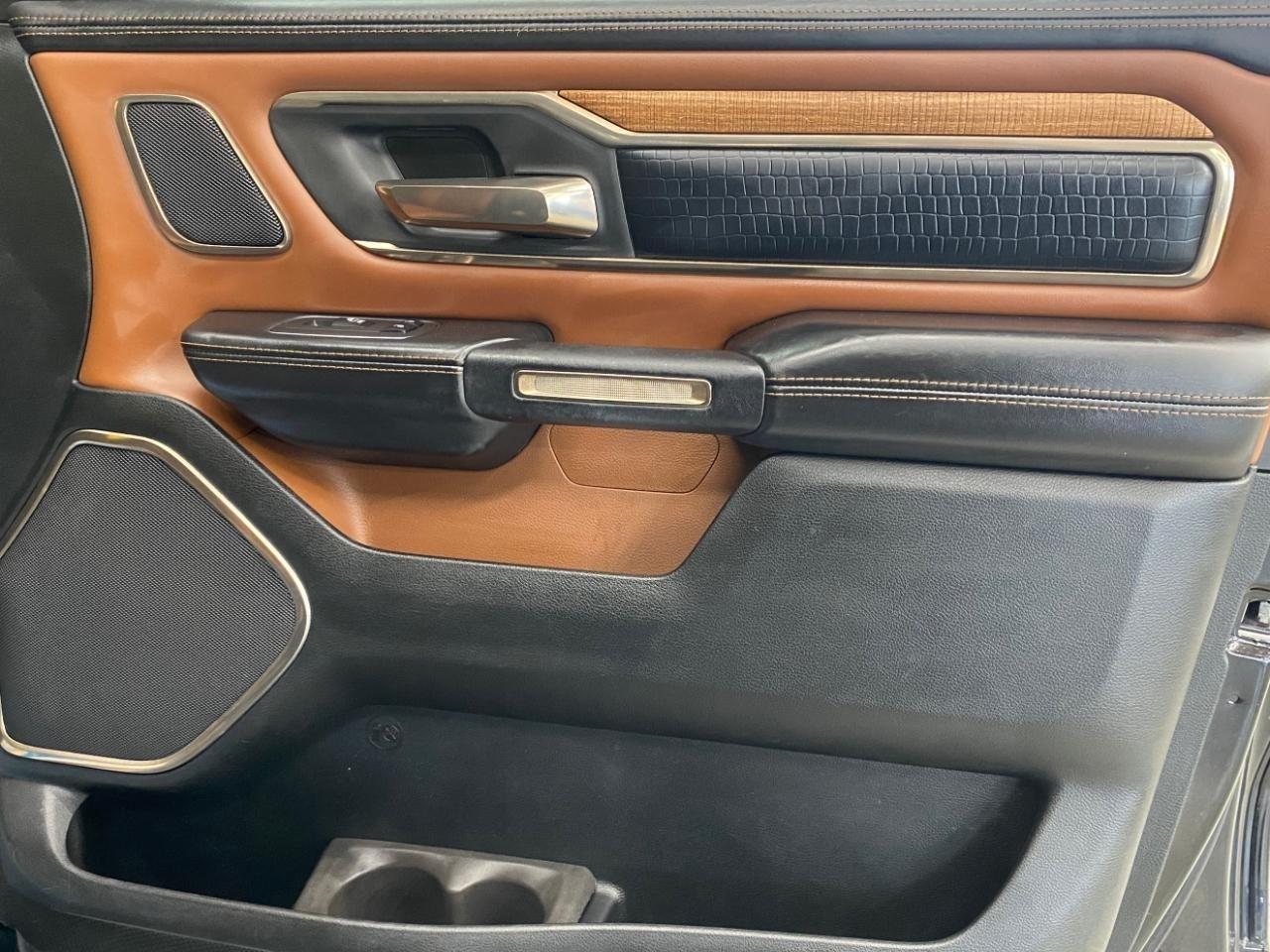 RAM 1500 Longhorn Crew Cab SWB 4WD 2019