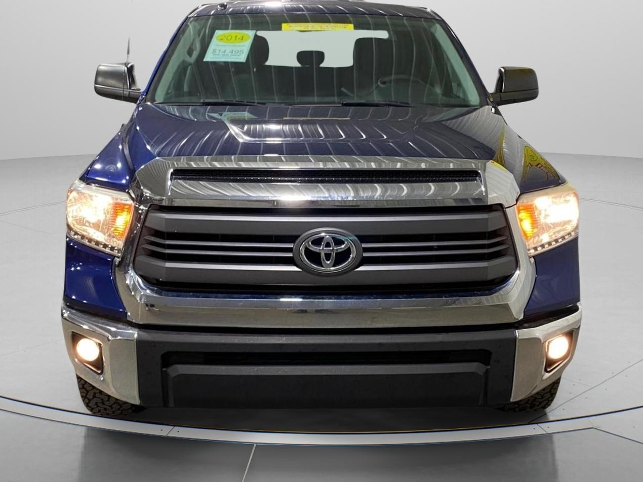 Toyota Tundra SR5 4.6L V8 Double Cab 4WD 2014