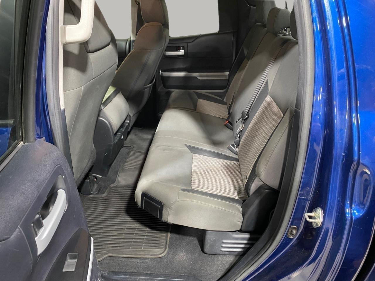 Toyota Tundra SR5 4.6L V8 Double Cab 4WD 2014