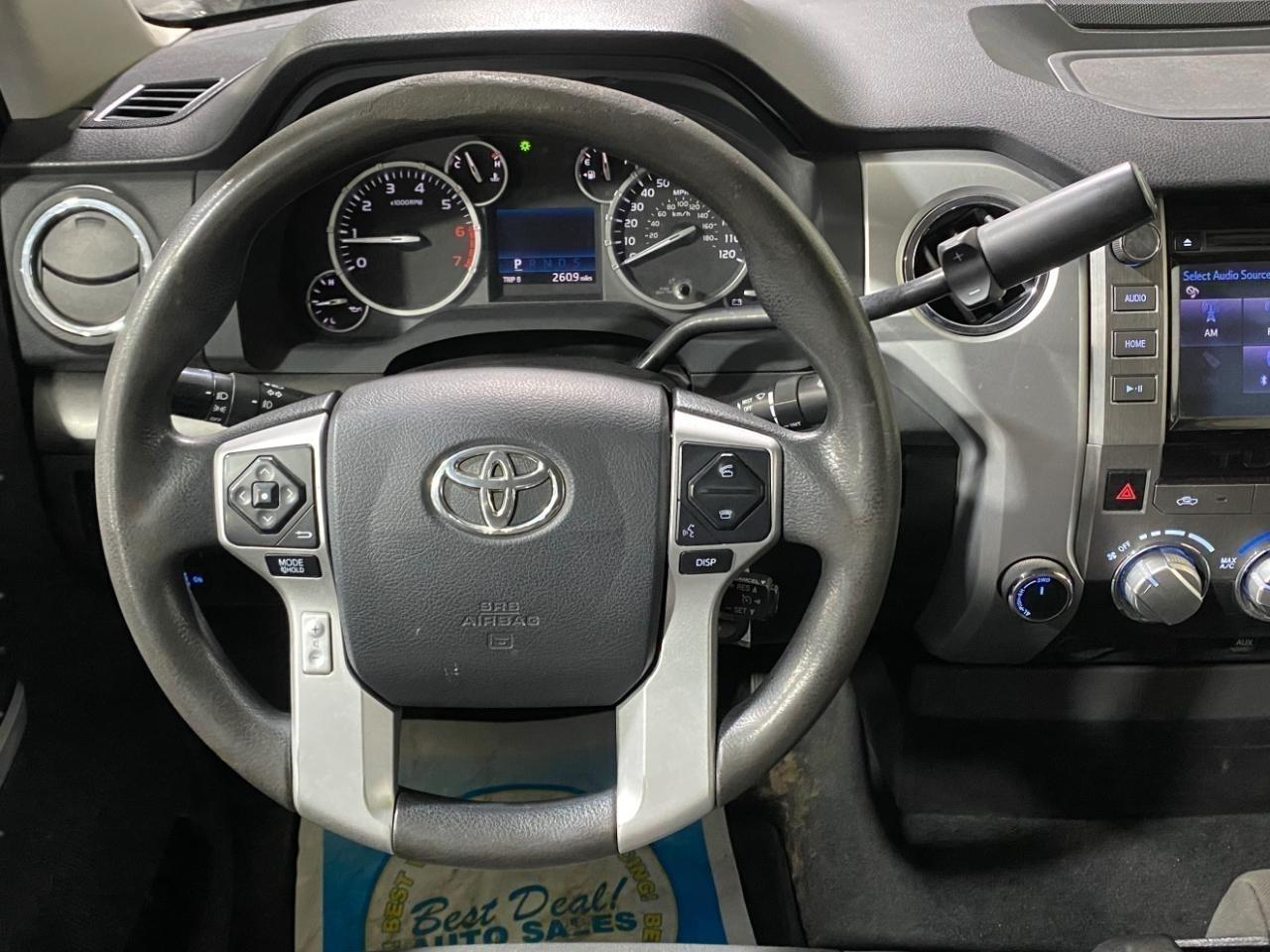 Toyota Tundra SR5 4.6L V8 Double Cab 4WD 2014