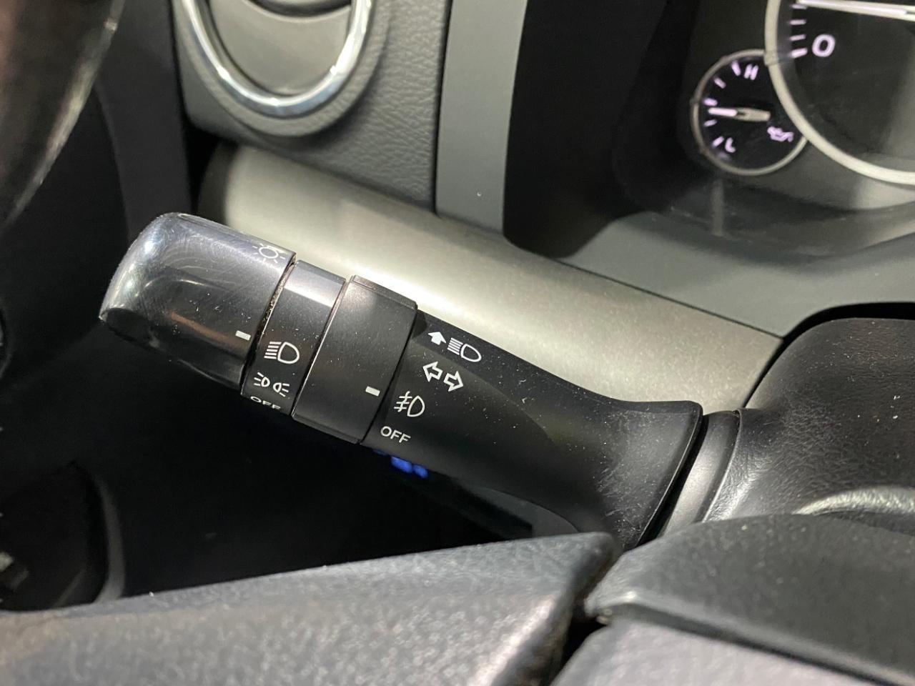 Toyota Tundra SR5 4.6L V8 Double Cab 4WD 2014