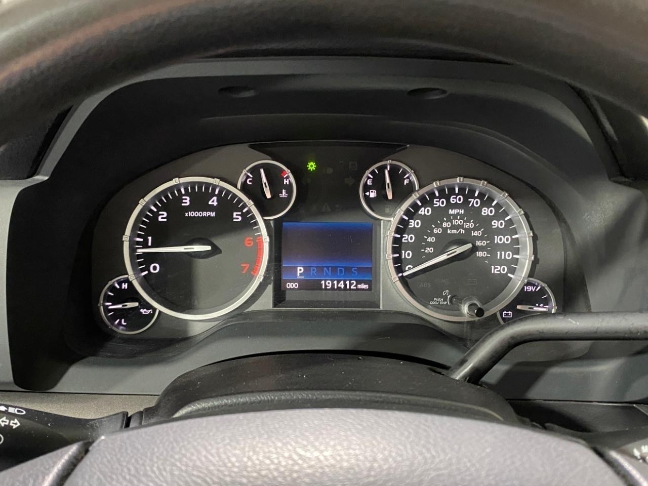 Toyota Tundra SR5 4.6L V8 Double Cab 4WD 2014