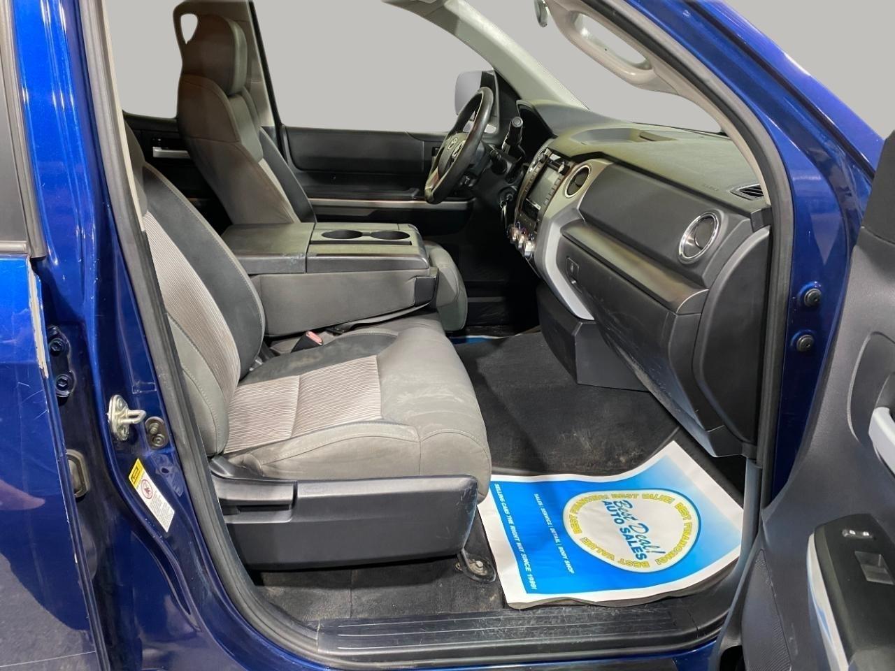 Toyota Tundra SR5 4.6L V8 Double Cab 4WD 2014