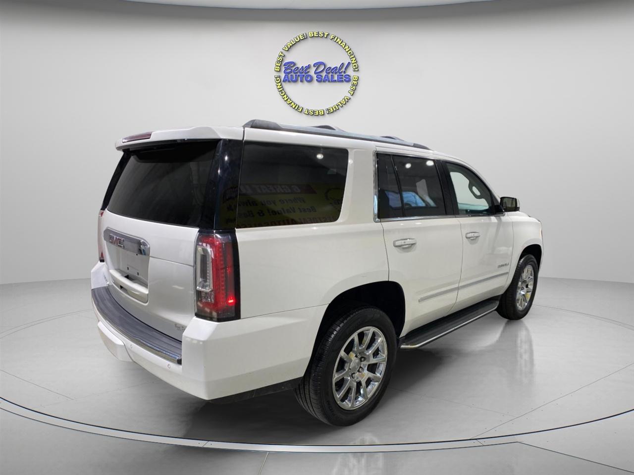 GMC Yukon Denali 4WD 2019