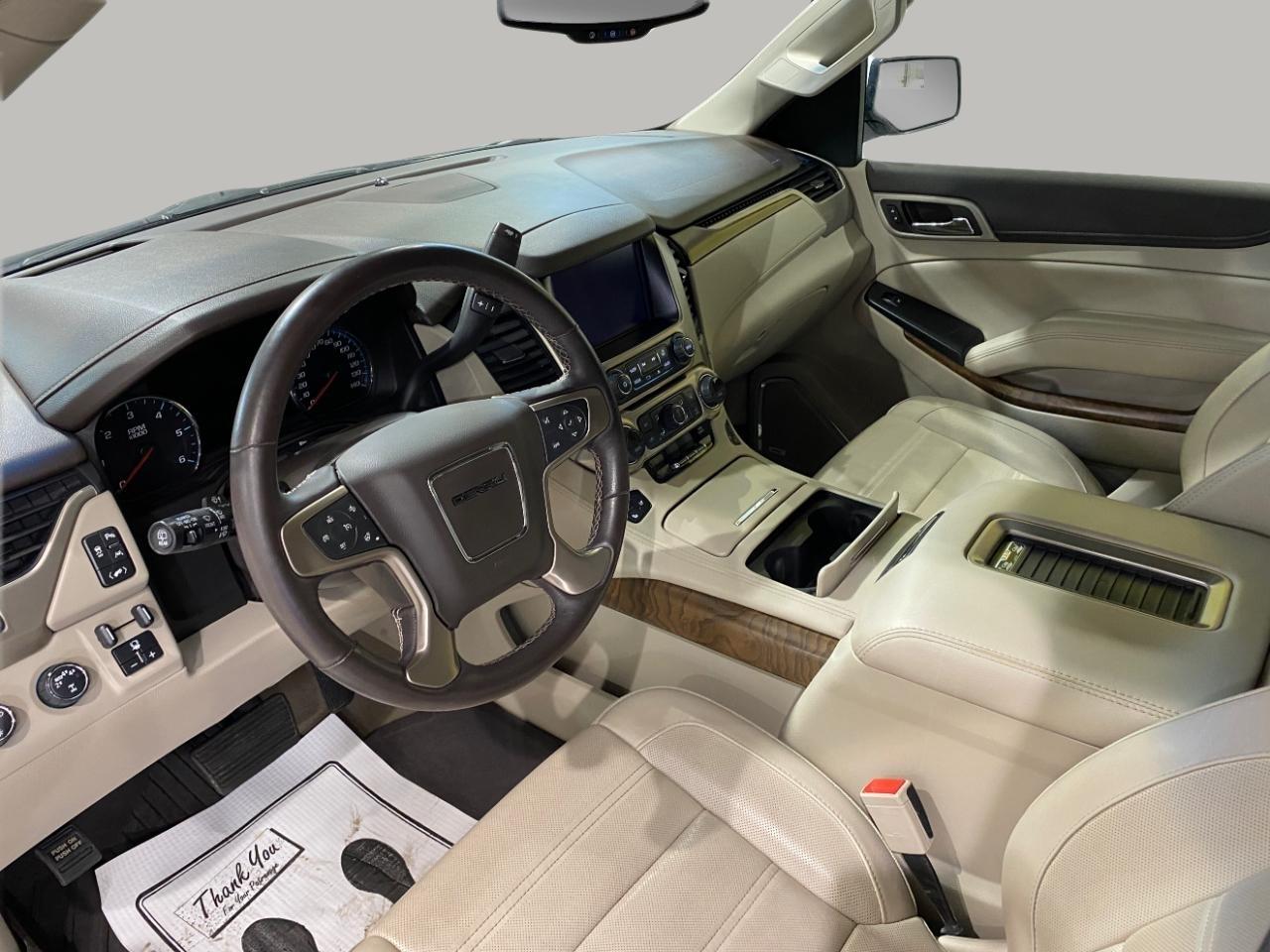 GMC Yukon Denali 4WD 2019