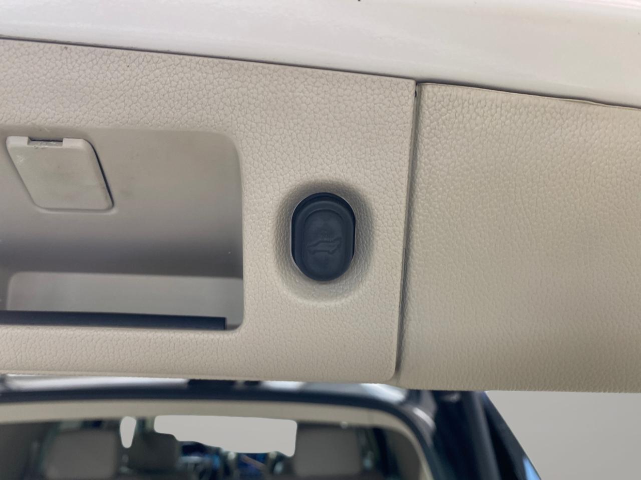 GMC Yukon Denali 4WD 2019