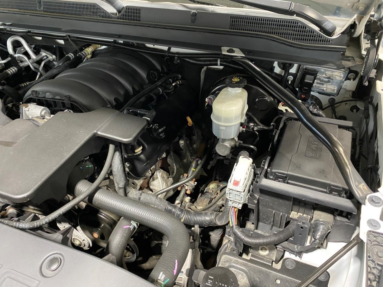 GMC Yukon Denali 4WD 2019