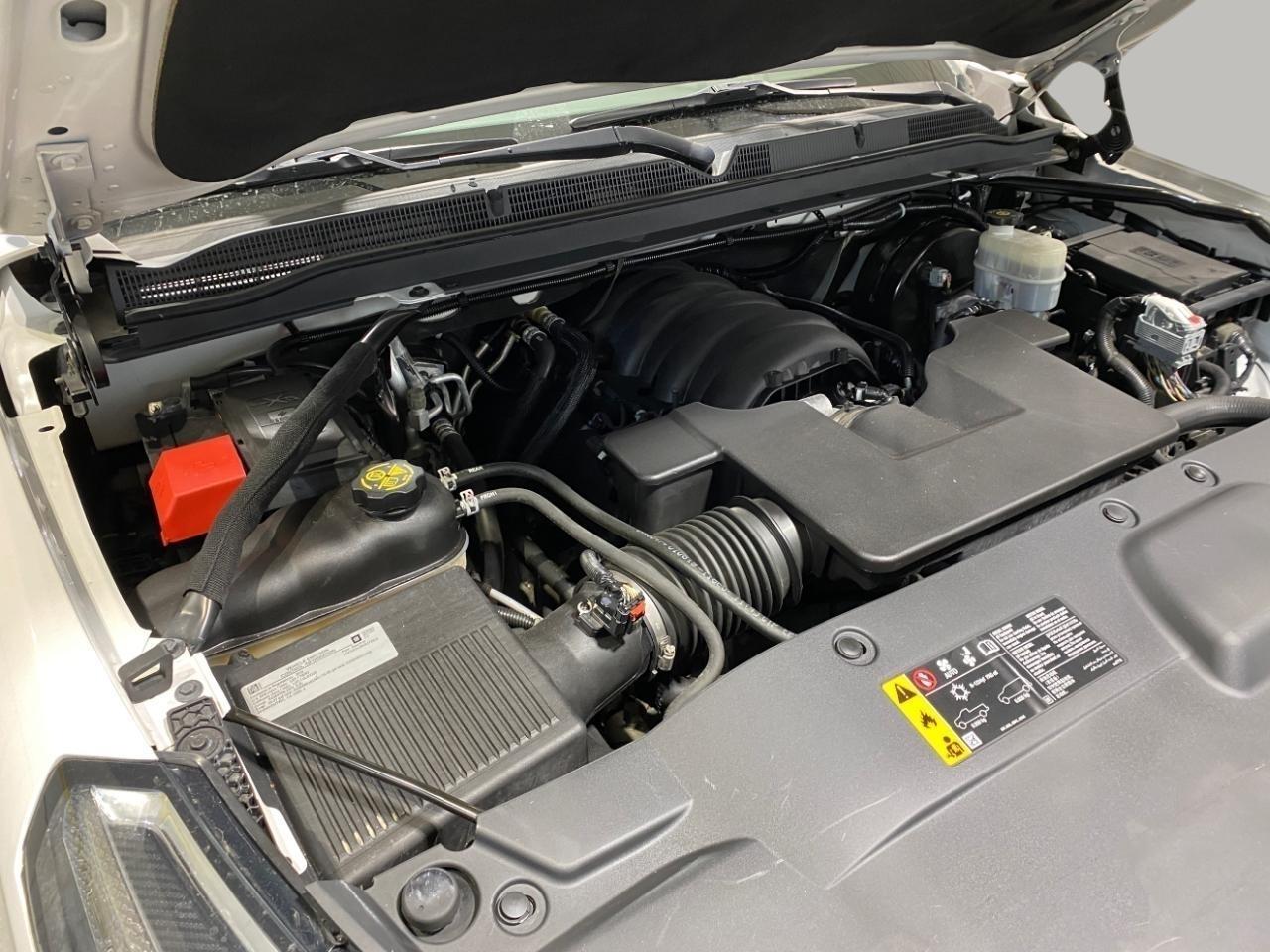 GMC Yukon Denali 4WD 2019