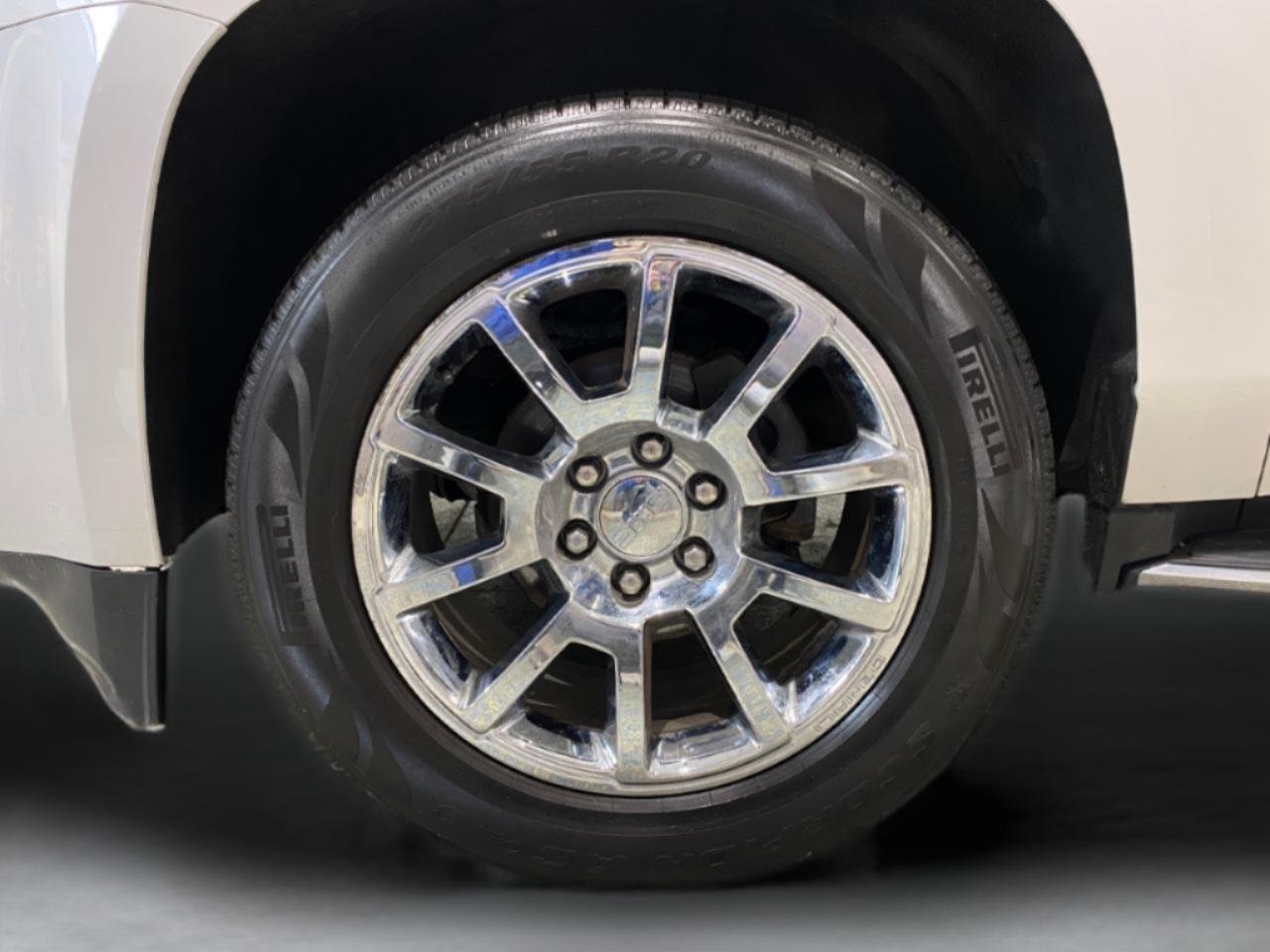 GMC Yukon Denali 4WD 2019