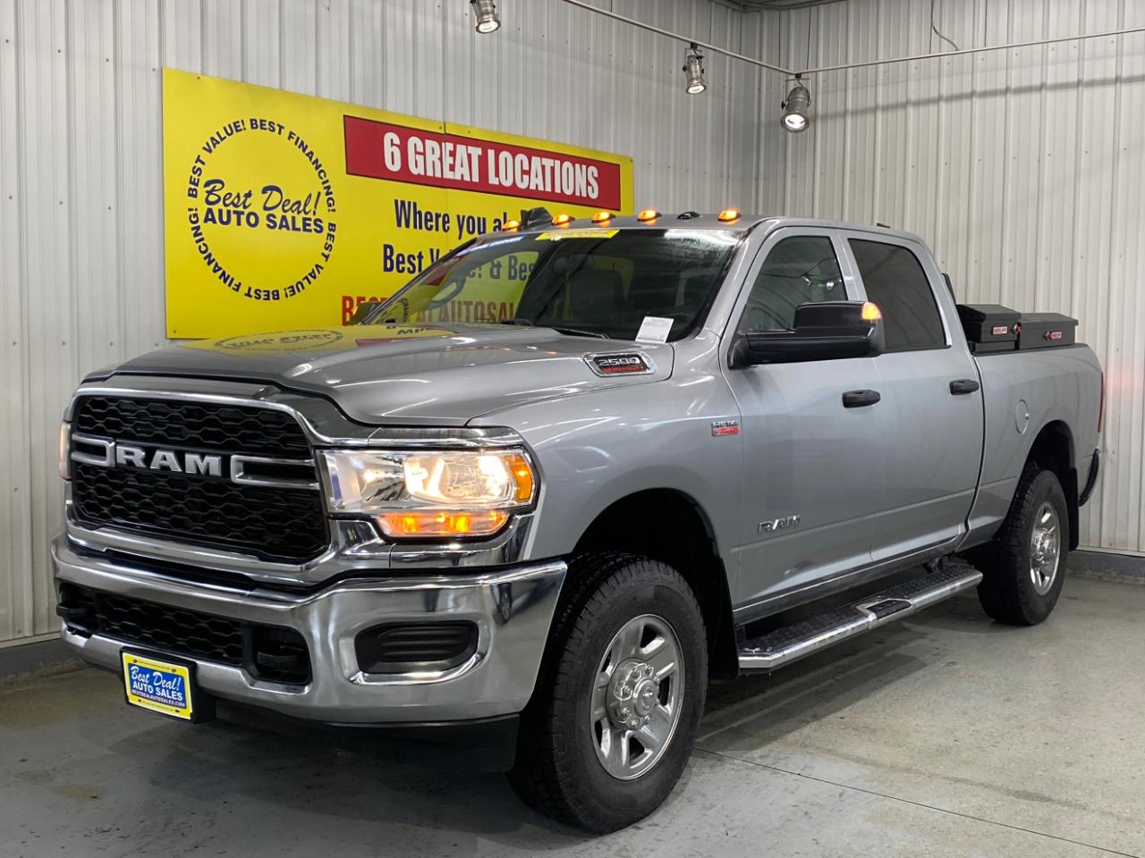 2022 RAM 2500 Tradesman Crew Cab SWB 4WD