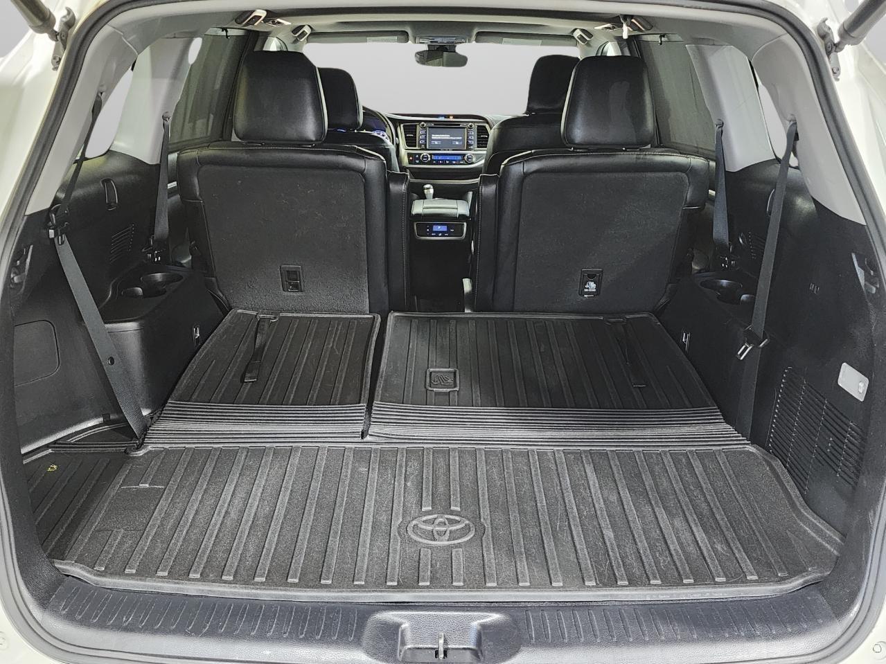 Toyota Highlander  2018