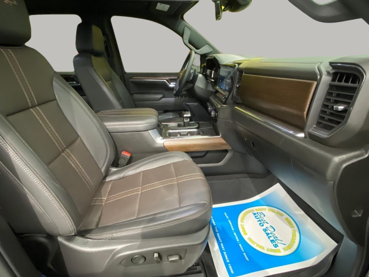 Chevrolet Silverado 1500 High Country Crew Cab 4WD 2023