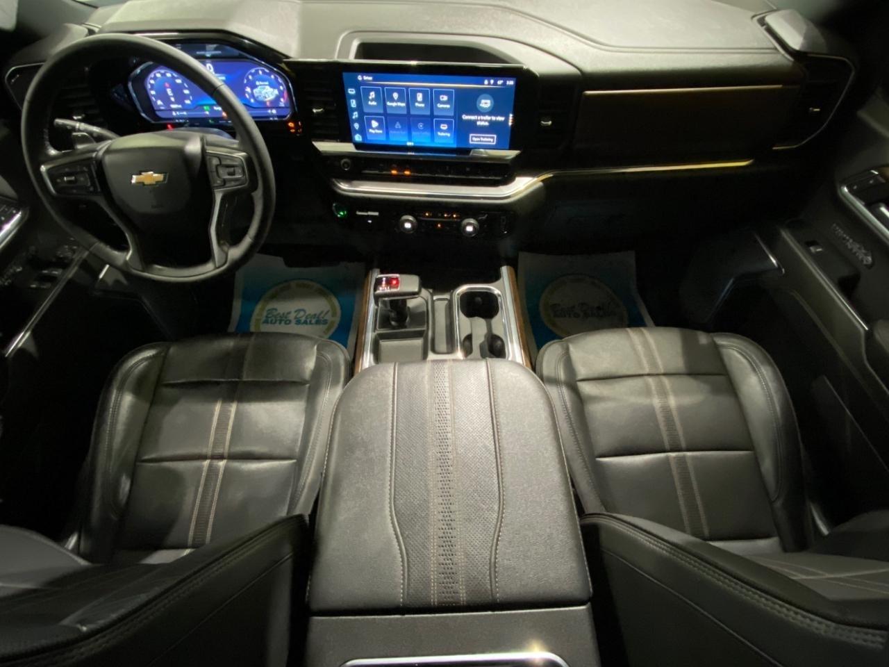 Chevrolet Silverado 1500 High Country Crew Cab 4WD 2023