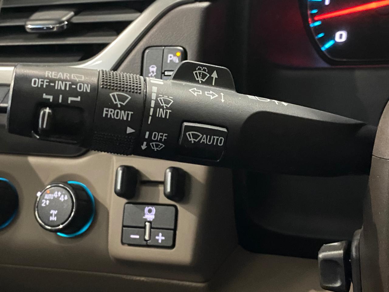 Chevrolet Tahoe Premier 4WD 2018