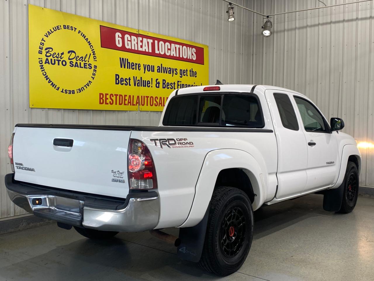 Toyota Tacoma Access Cab I4 5MT 4WD 2015