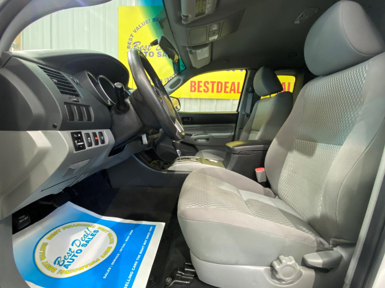 Toyota Tacoma Access Cab I4 5MT 4WD 2015