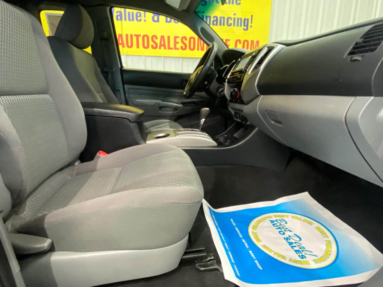 Toyota Tacoma Access Cab I4 5MT 4WD 2015