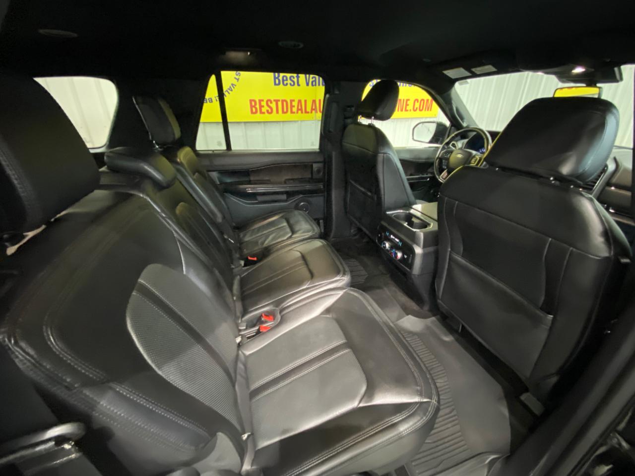 Ford Expedition  2021