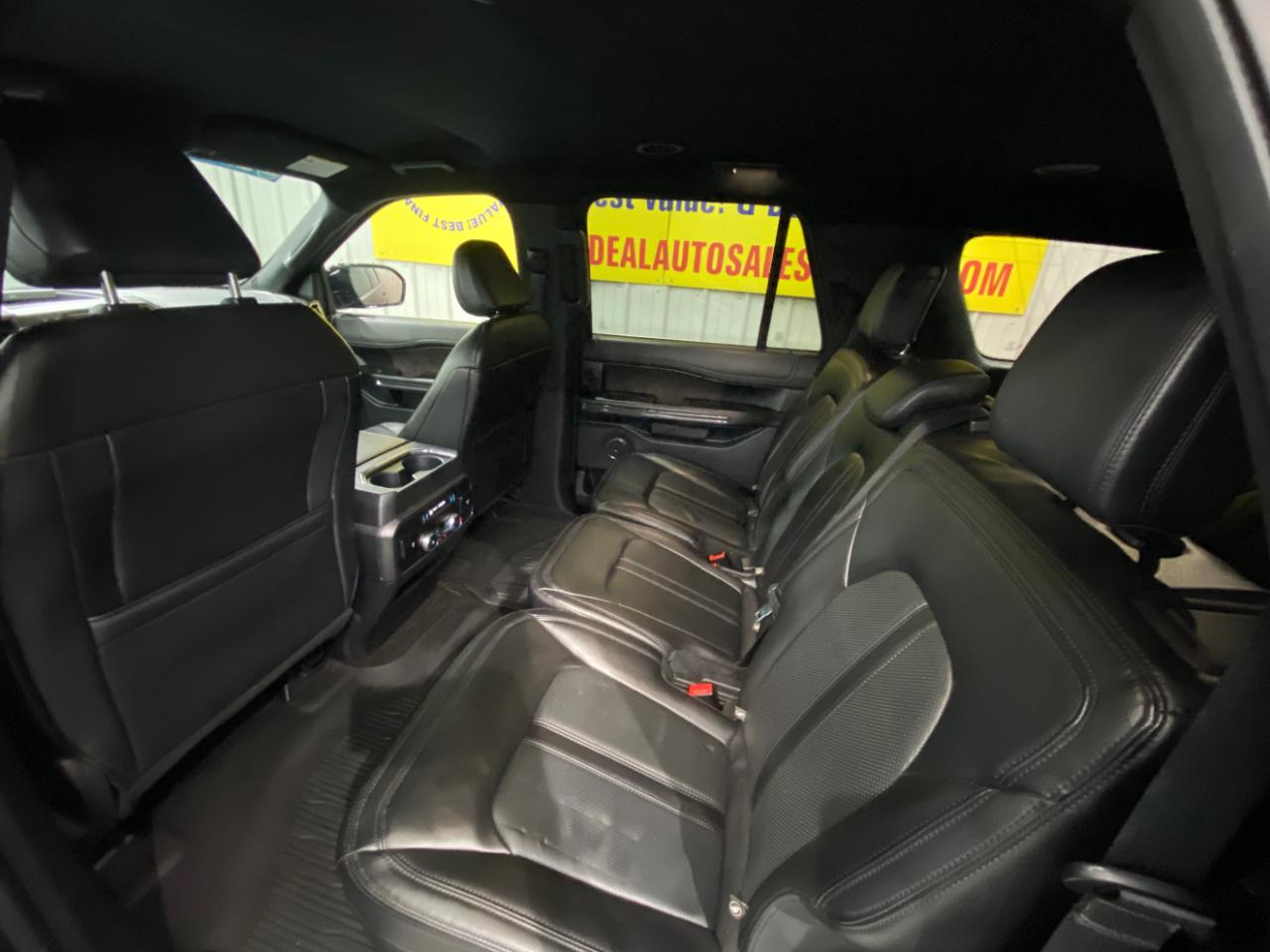 Ford Expedition  2021