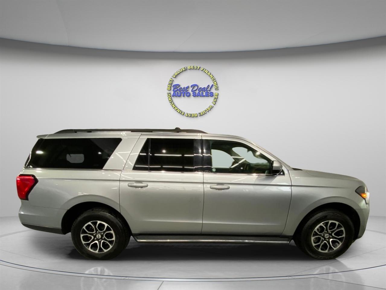 Ford Expedition MAX XLT 4WD 2023