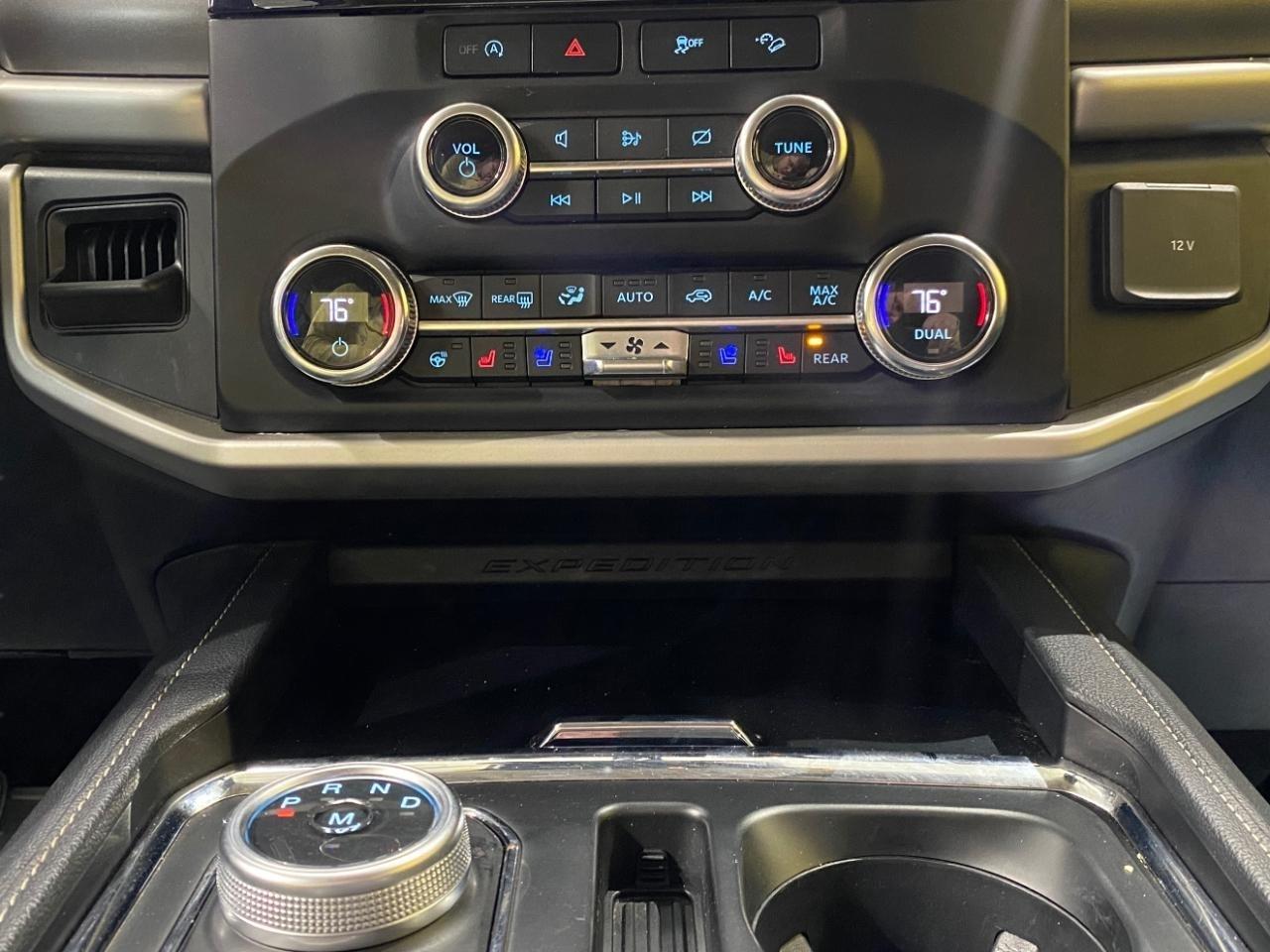 Ford Expedition MAX XLT 4WD 2023